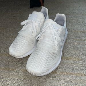 Adidas Swift Runs
